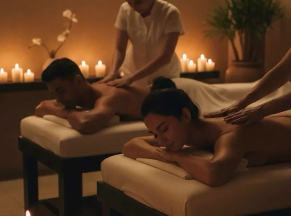 Luxury couples massage NYC private suite